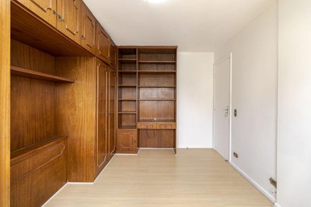 30_photo/94dce4199b.15f4a19d538e62fb-ATLAS-d99b791e-6157-45a9-8dd8-bb2b3c670c8a.jpg de apartamento à venda com 3 quartos, 111m² em Centro Cívico, Curitiba