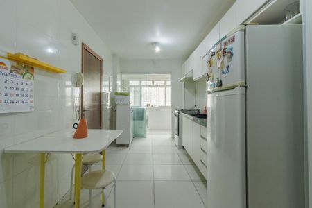 9_photo/94dce419bd.70d42bc12121e670-ATLAS-5d35c5d8-e5a4-4680-afde-70b137d31e25.jpg de apartamento à venda com 3 quartos, 112m² em Centro Cívico, Curitiba