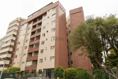 2_photo/94dce419db.e0a40aa696703cdb-ATLAS-d1709b94-9b6c-4ab7-a0ba-e167af54e89c.jpg de apartamento à venda com 3 quartos, 158m² em Centro Cívico, Curitiba