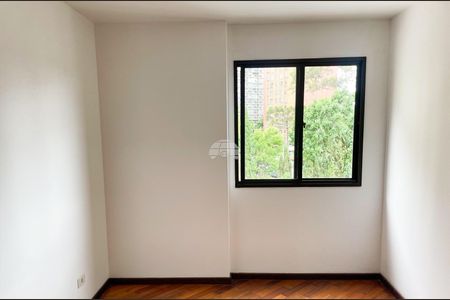 9_photo/94dce419ef.876e933ad0cf97c1-ATLAS-efff4bc6-6bb9-4d8d-846b-a5305cd49adf.jpg de apartamento à venda com 1 quarto, 39m² em Centro Cívico, Curitiba