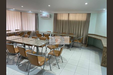 5_photo/94dce419f3.ceff8192393c33de-ATLAS-e7207149-6db6-4a0c-9280-d7dee0e5cc78.jpg de apartamento à venda com 3 quartos, 133m² em Centro Cívico, Curitiba