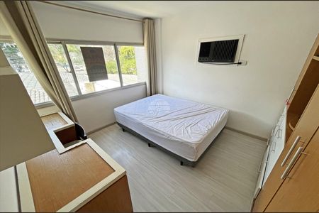 6_photo/94dce41a37.276382f83bf3f6a4-ATLAS-df81ccbb-d01b-44cc-837b-d81046dddd75.jpg de apartamento para alugar com 0 quarto, 34m² em Centro Cívico, Curitiba