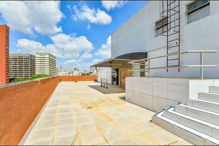 4_photo/94dce41a37.5e06bf7e4fe9f802-ATLAS-2aa2def1-49b3-4c1a-94a0-a700edfc9a0d.jpg de apartamento à venda com 1 quarto, 22m² em Centro Cívico, Curitiba