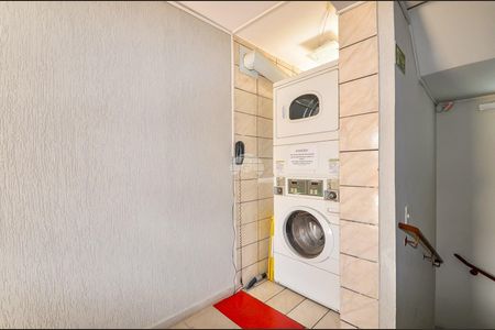 5_photo/94dce41a37.5e06bf7e4fe9f802-ATLAS-4daac533-b644-4528-adf9-cd814cad805b.jpg de apartamento à venda com 1 quarto, 22m² em Centro Cívico, Curitiba