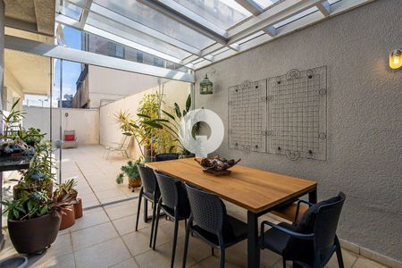 12_photo/94dce41b95.565d65a6458b6ca1-ATLAS-2471d43e-4c6f-4ea4-bc92-0f48fd34a277.jpg de apartamento à venda com 2 quartos, 197m² em Centro Cívico, Curitiba