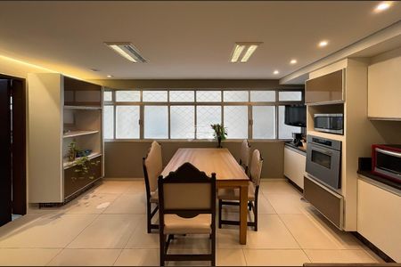 7_photo/94dce41bed.6ee4089574cf820d-ATLAS-2bd70f48-ff63-4c6e-b4f3-aba2f6b3c33c.jpg de apartamento para alugar com 4 quartos, 250m² em Centro Cívico, Curitiba