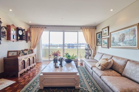 12_photo/94dce41bed.b635c4896326fc59-ATLAS-49ed7227-e5cc-4c88-b670-ca1e7b60c10b.jpg de apartamento à venda com 4 quartos, 249m² em Centro Cívico, Curitiba