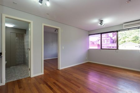 6_photo/94dce41d91.7da11293e5e8925f-ATLAS-a4dd8227-b8e5-47f1-8c88-9e46d5a83f9c.jpg de apartamento à venda com 1 quarto, 36m² em Juvevê, Curitiba