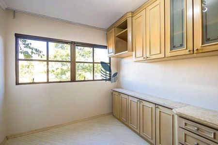 11_photo/94dce41db3.ccfee957a0edc138-ATLAS-9be97d89-4848-4984-8186-68db0e6e0c6b.jpg de apartamento para alugar com 1 quarto, 61m² em Centro Cívico, Curitiba