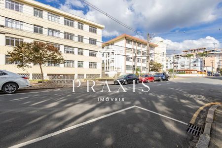 6_photo/94dce41f4b.9e8826600a2f05bd-ATLAS-3d4a3a2c-0481-44ee-9bf8-54466b28f9e7.jpg de apartamento à venda com 3 quartos, 103m² em Juvevê, Curitiba