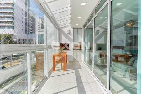 5_photo/94dce41fa5.8578b34a283db9d5-ATLAS-2a09d428-5de0-4ba0-a34f-b38e91c2dfc7.jpg de apartamento à venda com 3 quartos, 152m² em Juvevê, Curitiba