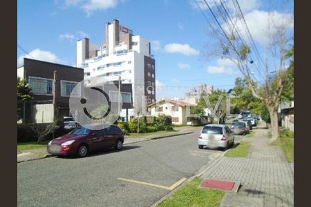 2_photo/94dce42001.8e927f3430f5a69c-ATLAS-2f82abbf-ace6-4adf-b878-42b5bbf27bc4.jpg de apartamento à venda com 2 quartos, 105m² em Ahú, Curitiba