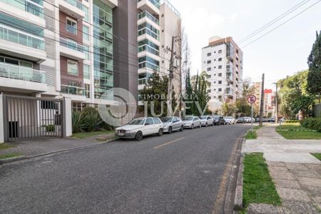 30_photo/94dce42001.8e927f3430f5a69c-ATLAS-31b8cc06-12fb-4e2f-a2d1-80922186ca3a.jpg de apartamento à venda com 2 quartos, 105m² em Ahú, Curitiba