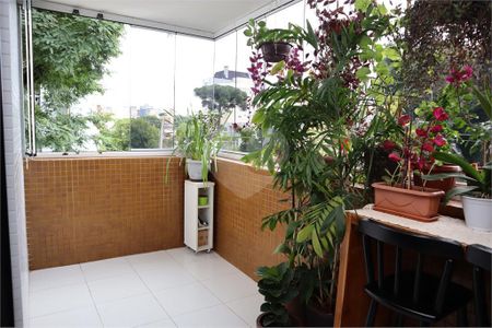 8_photo/94dce4202b.7066937cd636288e-ATLAS-4528d668-b663-4d94-9bdb-f7fda99c9e9e.jpg de apartamento à venda com 3 quartos, 61m² em Ahú, Curitiba