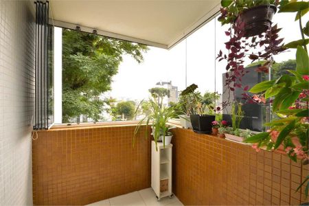 24_photo/94dce4202b.ceff8192393c33de-ATLAS-8d19a2f4-75e0-4669-8b0e-64588546c8ab.jpg de apartamento à venda com 3 quartos, 116m² em Ahú, Curitiba