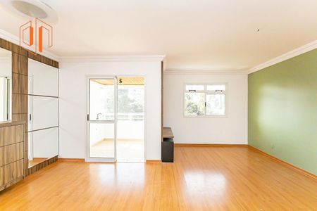 1_photo/94dce420a9.adfe693aa2b53e17-ATLAS-0bcf7e1d-2da8-4f07-bbe8-0d394c5faa7e.jpg de apartamento à venda com 3 quartos, 107m² em Ahú, Curitiba