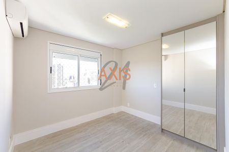 10_photo/94dce420a9.adfe693aa2b53e17-ATLAS-366cb046-e030-427b-88d7-a8d0c5791d77.jpg de apartamento à venda com 3 quartos, 140m² em Ahú, Curitiba