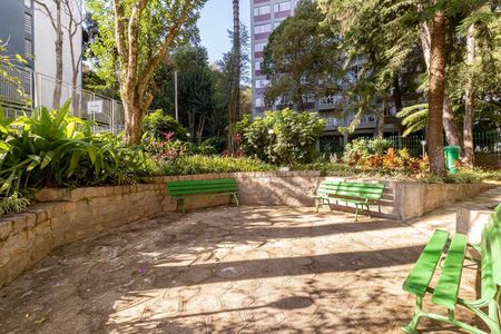 10_photo/94dce42137.5afd90b9c05d4dec-ATLAS-3579fcc4-e7a4-44c7-9d7e-bb9df5d11663.jpg de apartamento para alugar com 3 quartos, 81m² em Juvevê, Curitiba