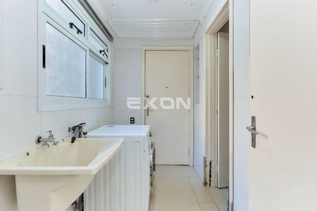 6_photo/94dce421a3.df2e9385b3468787-ATLAS-0d35c04a-8247-43b5-a878-cf6f6fbad78a.jpg de apartamento à venda com 3 quartos, 114m² em Juvevê, Curitiba