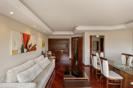 11_photo/94dce42221.26210662fcdbf9be-ATLAS-b3d711a8-2a78-42f3-a3fa-48126a8b9b87.jpg de apartamento à venda com 4 quartos, 194m² em Centro Cívico, Curitiba