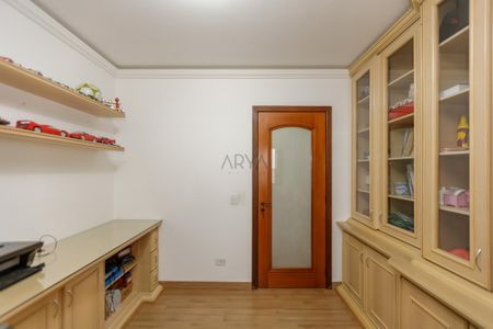 4_photo/94dce42221.26210662fcdbf9be-ATLAS-ecabef98-9f36-4a03-8ee0-4bd3f0b3f8f6.jpg de apartamento à venda com 4 quartos, 194m² em Centro Cívico, Curitiba