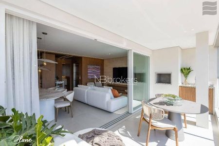 4_photo/94dce42255.344321c22b70374c-ATLAS-e32b647f-c7f1-43cd-bb87-c6a364eaf11e.jpg de apartamento à venda com 3 quartos, 156m² em Alto da Glória, Curitiba