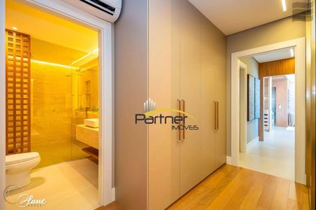 50_photo/94dce42255.6c08594ab54ba6ac-ATLAS-b5afc9bf-a85a-43f7-ab97-126e7f2ed6f2.jpg de apartamento à venda com 3 quartos, 154m² em Alto da Glória, Curitiba