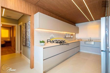 5_photo/94dce42255.ed4a69de0a6fab8c-ATLAS-96582ecf-a1e1-4fbb-b58f-8e951ca51a6c.jpg de apartamento à venda com 3 quartos, 200m² em Alto da Glória, Curitiba