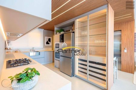 2_photo/94dce42255.ed4a69de0a6fab8c-ATLAS-d20c57a8-a88e-4a9f-856b-73202ecc1a49.jpg de apartamento à venda com 3 quartos, 200m² em Alto da Glória, Curitiba