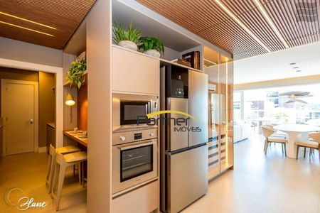 22_photo/94dce42255.ed4a69de0a6fab8c-ATLAS-d4dcade6-3e0b-42b8-a34c-ff58d6b27d68.jpg de apartamento à venda com 3 quartos, 200m² em Alto da Glória, Curitiba