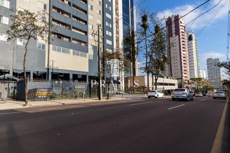 50_photo/94dce42295.8eec7c795d4fae20-ATLAS-d2f97561-3d42-4904-a39e-855f552dd57e.jpg de apartamento à venda com 4 quartos, 143m² em Alto da Glória, Curitiba