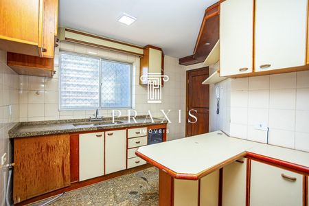 19_photo/94dce42295.8eec7c795d4fae20-ATLAS-eb880762-3115-40ba-8d45-815696cda20f.jpg de apartamento à venda com 4 quartos, 143m² em Alto da Glória, Curitiba