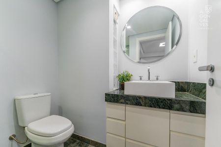 18_photo/94dce422a7.d14dab86eb7733e9-ATLAS-e547b346-5849-43f9-9deb-54adabc5c65f.jpg de apartamento à venda com 4 quartos, 275m² em Juvevê, Curitiba