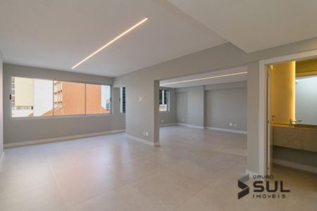 3_photo/94dce422db.6d484c58445df858-ATLAS-90099294-a2b5-49fc-bc2a-e4b9e742c36b.jpg de apartamento à venda com 3 quartos, 139m² em Juvevê, Curitiba