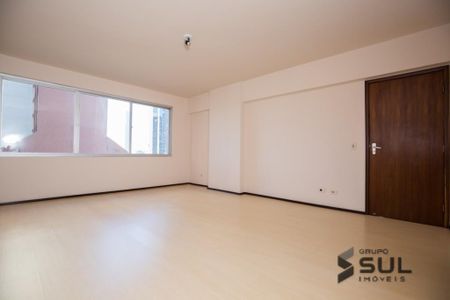 9_photo/94dce422db.c5a6f61cf24ab2bf-ATLAS-27483a02-8015-41bc-b85d-1d80e7da48ef.jpg de apartamento para alugar com 3 quartos, 139m² em Juvevê, Curitiba