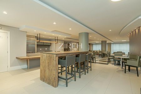 5_photo/94dce422ef.65fe98607cde05b7-ATLAS-2b249424-e2ea-4c21-ae50-133b6ba1323b.jpg de apartamento à venda com 3 quartos, 254m² em Alto da Glória, Curitiba