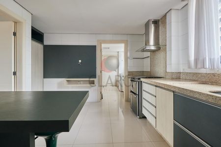 9_photo/94dce422ef.65fe98607cde05b7-ATLAS-3cfbcd93-c5bf-4cb5-932e-86fb6e155b37.jpg de apartamento à venda com 3 quartos, 254m² em Alto da Glória, Curitiba