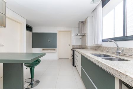 21_photo/94dce422f3.7e2ea02b9085bf9d-ATLAS-9b3c504d-f0c6-43f5-89b8-eeee87d1ddf3.jpg de apartamento à venda com 0 quarto, 253m² em Alto da Glória, Curitiba