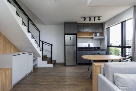 3_photo/94dce422f5.af3a20e87e9d4cfe-ATLAS-96333ff5-8edd-415b-b0d3-3f76b0817b56.jpg de apartamento para alugar com 1 quarto, 48m² em Alto da Glória, Curitiba