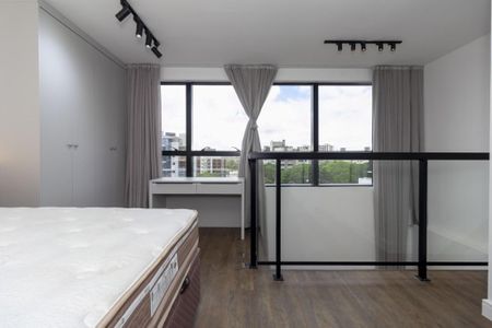 13_photo/94dce422f5.af3a20e87e9d4cfe-ATLAS-c38926ad-ae5f-44c0-87e7-b54b4df8eabc.jpg de apartamento para alugar com 1 quarto, 48m² em Alto da Glória, Curitiba