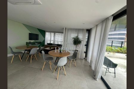 7_photo/94dce422f5.d5a0f355ba531730-ATLAS-783a2ee4-bab5-48b2-b598-63e9683b5ca5.jpg de apartamento para alugar com 1 quarto, 21m² em Alto da Glória, Curitiba