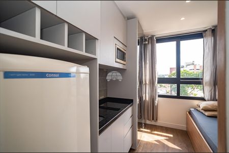 7_photo/94dce422f5.e253e72300cf9ec2-ATLAS-a0c176b1-0b94-41ba-8caa-110a32bf37cb.jpg de kitnet/studio à venda com 1 quarto, 13m² em Alto da Glória, Curitiba