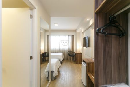 2_photo/94dce42303.68d4e8081807b7ae-ATLAS-3edda16d-71ee-4b44-933a-60b6834e9424.jpg de apartamento à venda com 1 quarto, 24m² em Alto da Glória, Curitiba