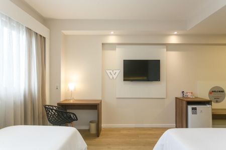 6_photo/94dce42303.68d4e8081807b7ae-ATLAS-7648745b-05e0-476f-af93-2ed8a036ff74.jpg de apartamento à venda com 1 quarto, 24m² em Alto da Glória, Curitiba