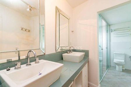 2_photo/94dce4236d.c2ab086310b5e3d8-ATLAS-4ab7514d-7f92-449c-a9ca-c1dfa3a7ff45.jpg de apartamento à venda com 4 quartos, 360m² em Juvevê, Curitiba