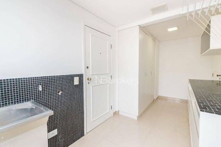 9_photo/94dce4236d.c2ab086310b5e3d8-ATLAS-c5803410-b820-4dcf-aef5-cefd1d482f74.jpg de apartamento à venda com 4 quartos, 360m² em Juvevê, Curitiba