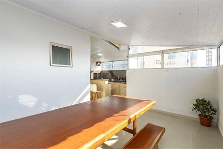 48_photo/94dce423ab.0a32700d332bd690-ATLAS-dc598a3d-919c-4d4e-9eaf-2536d5ddaf0a.jpg de apartamento à venda com 4 quartos, 156m² em Juvevê, Curitiba