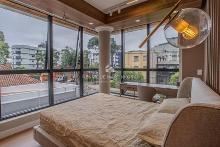 40_photo/94dce423c5.a0422c9b6a1cec59-ATLAS-7c978c8a-8284-4dde-b442-a0df82468abc.jpg de apartamento à venda com 3 quartos, 150m² em Juvevê, Curitiba