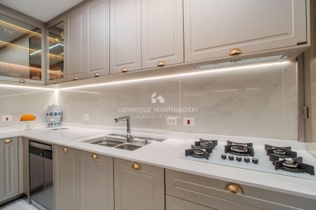 27_photo/94dce423c5.a0422c9b6a1cec59-ATLAS-e037381a-fb0a-4fe9-96b7-4c2240a7c97e.jpg de apartamento à venda com 3 quartos, 150m² em Juvevê, Curitiba