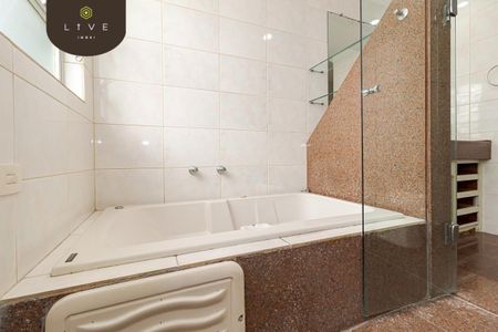 26_photo/94dce423cd.235b0d64cbaeeb21-ATLAS-a5508af2-d2f7-4c51-ae1b-8601f91fa831.jpg de apartamento à venda com 4 quartos, 221m² em Juvevê, Curitiba